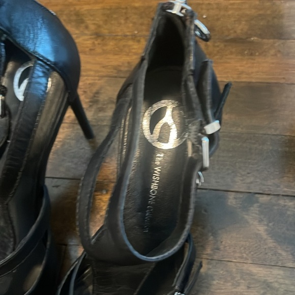 Wishbone heels - Picture 3 of 7